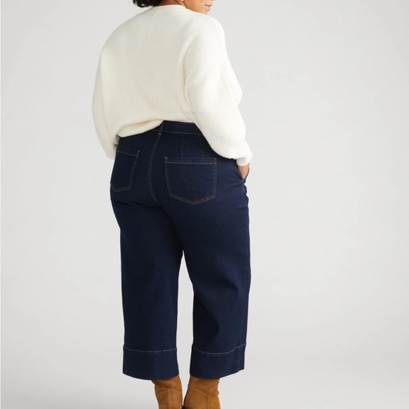 NWT Universal Standard Carol High Rise Cropped Jeans
Dark Indigo Size 2XL - Picture 5 of 11